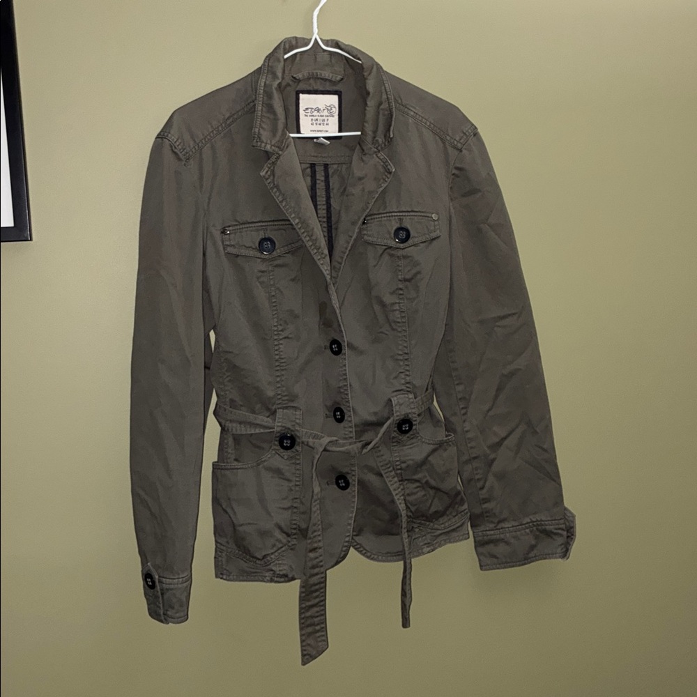 Esprit Olive Green Jacket with pockets and a belt